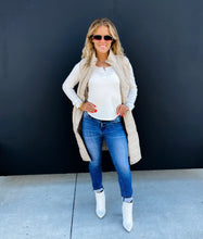 Load image into Gallery viewer, Kendall Long Puffer Vest