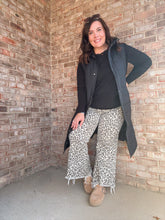 Load image into Gallery viewer, Kendall Long Puffer Vest
