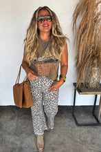 Load image into Gallery viewer, Cheetah Urban Denim