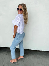 Load image into Gallery viewer, Alexi Straight Fit Jeans
