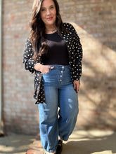 Load image into Gallery viewer, 4 Button Casual Denim Crop