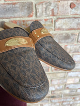 Load image into Gallery viewer, Michael Kors Mule