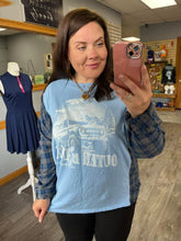 Load image into Gallery viewer, Blue Graphic Outerbanks Flannel Flirt