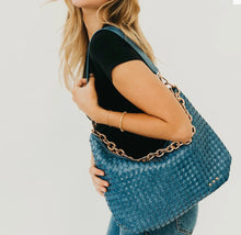 Load image into Gallery viewer, Slouchy Woven Bag