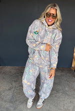Load image into Gallery viewer, Hidden Trail Camo Joggers [Pre-Order]
