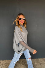 Load image into Gallery viewer, Fall Meg Pullover *Pre-Order*

