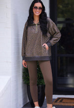 Load image into Gallery viewer, Everyday Pullover (Pre-Order)
