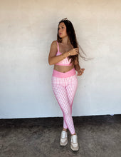 Load image into Gallery viewer, On The Go Leggings *Pre-Order*
