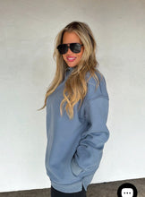 Load image into Gallery viewer, Spring Mock Neck Pullover
