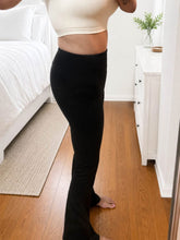 Load image into Gallery viewer, Anchor Yoga Pants [Pre-Order]
