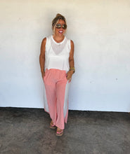 Load image into Gallery viewer, Weekend Escape Pants [Pre-Order]
