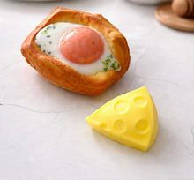 Load image into Gallery viewer, Squishy
