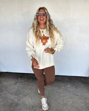 Load image into Gallery viewer, Highland Classic Crew Pullover
