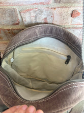 Load image into Gallery viewer, Boho Crossbody Bag[PRE-LOVED]
