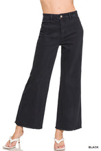 Load image into Gallery viewer, Cutoff Hem Straight Denim in Black
