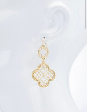 Load image into Gallery viewer, Two-tone Clover Earrings
